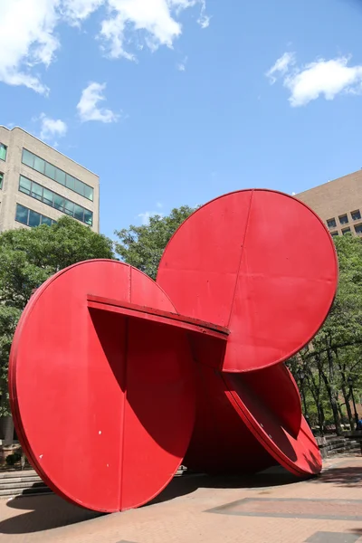 5 in 1 sculpture by artist Tony Rosenthal near One Police Plaza in Lower Manhattan. — Stock Photo, Image