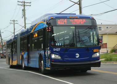 New York'taki Queens ilçesinde yeni Mta otobüs.