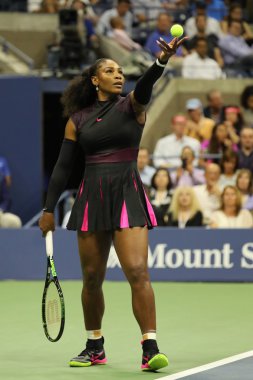  Grand Slam şampiyonu Serena Williams bize açık 2016 ilk yuvarlak maç sırasında eylem