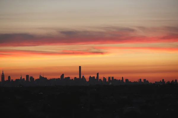 Vista panorámica del horizonte de Nueva York al atardecer — Foto de Stock