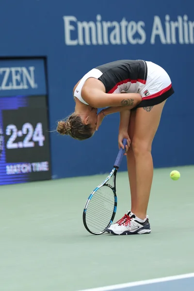 Professionell tennisspelare Karolina Pliskova Tjeckien firar segern efter hennes runda fyra match på oss Open 2016 — Stockfoto