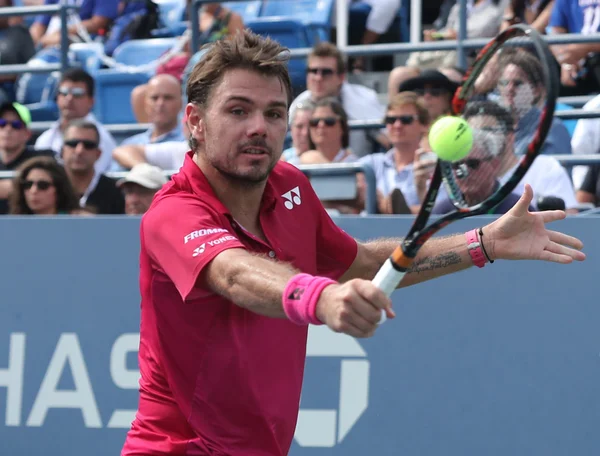 Grand Slam şampiyonluğu Stanislas Wawrinka İsviçre'nin bize açık 2016 onun yuvarlak dört maç sırasında eylem: — Stok fotoğraf