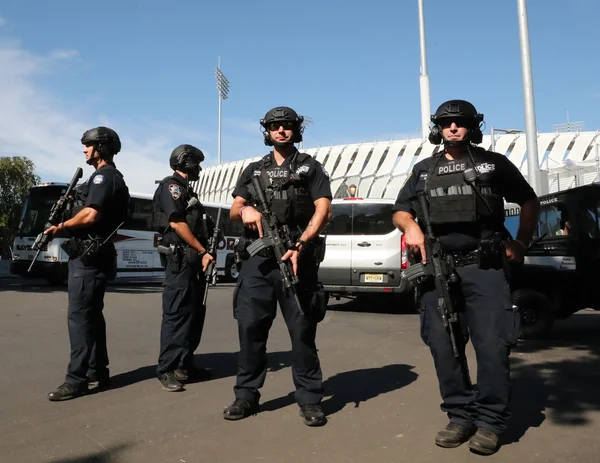 New York polisi counter Terörizm memurları güvenlik sağlama