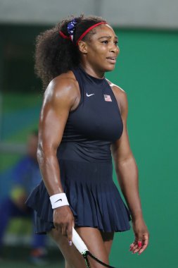 Üç maç Rio 2016 Olimpiyat Oyunları Olimpiyat Şampiyonu Serena Williams Amerika Birleşik Devletleri içinde hareket singles sırasında yuvarlak