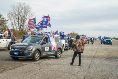 BROOKLYN, NEW YORK - 1 Kasım 2020: Başkan Trump destekçileri Brooklyn, New York 'ta düzenlenen 2020 Ulusal Trump Günü mitingine katıldı