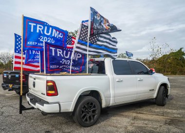 BROOKLYN, NEW YORK - 1 Kasım 2020: Başkan Trump destekçileri Brooklyn, New York 'ta düzenlenen 2020 Ulusal Trump Günü mitingine katıldı