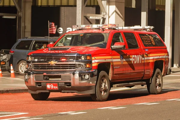 Nova Iorque Novembro 2020 Batalhão Corpo Bombeiros Nova York Chegando — Fotografia de Stock