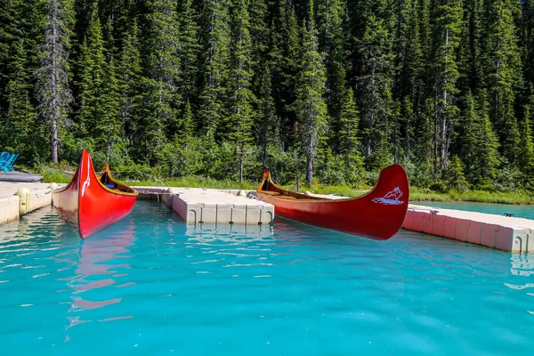 Banff Kanada Juli 2014 Kanuanleger Lake Louise Banff National Park — Stockfoto