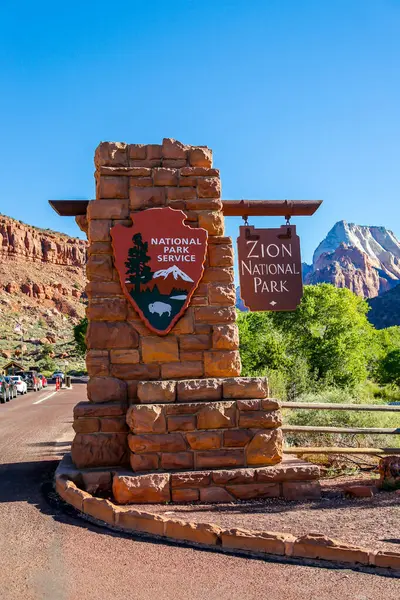 Ingangsbord Zion National Park Utah — Stockfoto