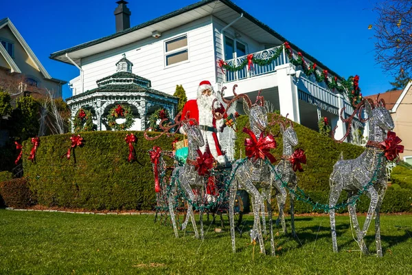 Brooklyn New York December 2020 Christmas House Decoration Display Suburban — Stock Photo, Image