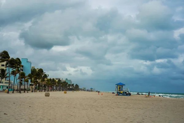 Hollywood Beach Lifeguard Station Sur Florida Paseo Marítimo Largo Playa — Foto de Stock