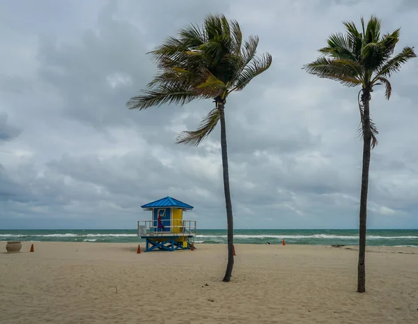 Hollywood Beach Lifeguard Station Sur Florida Paseo Marítimo Largo Playa — Foto de Stock