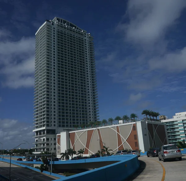 Hallandale Beach Florida Grudzień 2020 Hyde Resort Residences Hallandale Beach — Zdjęcie stockowe