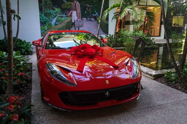 Bal Harbour Florida Diciembre 2020 Ferrari 812 Superfast Exhibe Las —  Fotos de Stock