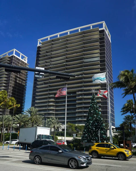 Bal Harbour Florida Dezembro 2020 Famosa Avenida Collins Frente Lojas — Fotografia de Stock