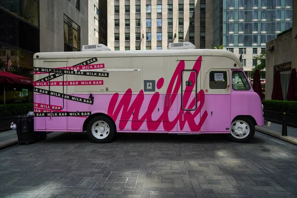 New York City Juillet 2020 Camion Milk Bar Rockefeller Center — Photo