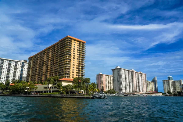 Sunny Isles Beach Florida Styczeń 2021 Luksusowe Apartamenty Sunny Isles — Zdjęcie stockowe
