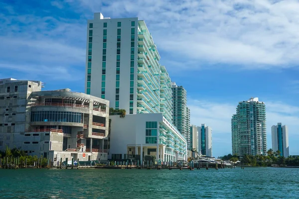 Sunny Isles Beach Florida Styczeń 2021 Luksusowe Apartamenty Sunny Isles — Zdjęcie stockowe