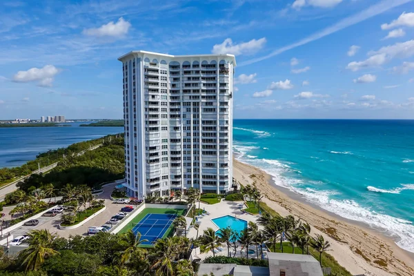 Riviera Beach Florida April 2021 Luxury Condominiums Singer Island Singer — Stock Photo, Image