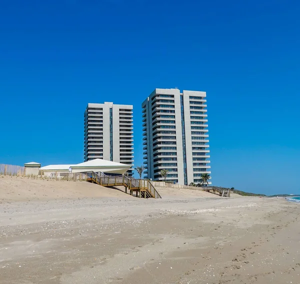 Riviera Beach Florida Апреля 2021 Luxury Condominiums Singer Island Остров — стоковое фото