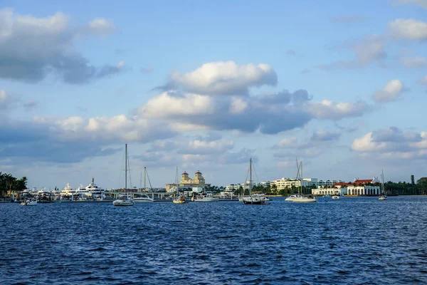 Palm Beach Oglądane Chodnika Wzdłuż Intracoastal West Palm Beach Floryda — Zdjęcie stockowe