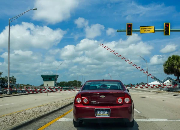 Palm Beach Gardens Florida April 2021 Pga Boulevard Draw Bridge — Φωτογραφία Αρχείου