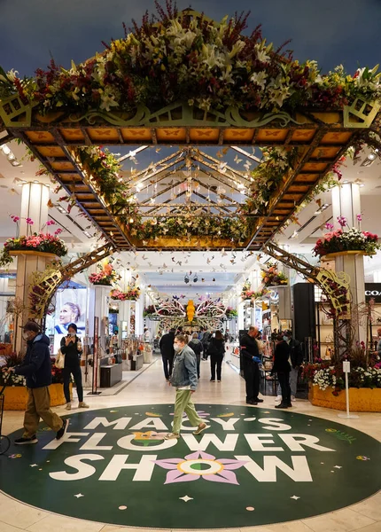 Nova Iorque Maio 2021 Decoração Flores Durante Famoso Macy Annual — Fotografia de Stock