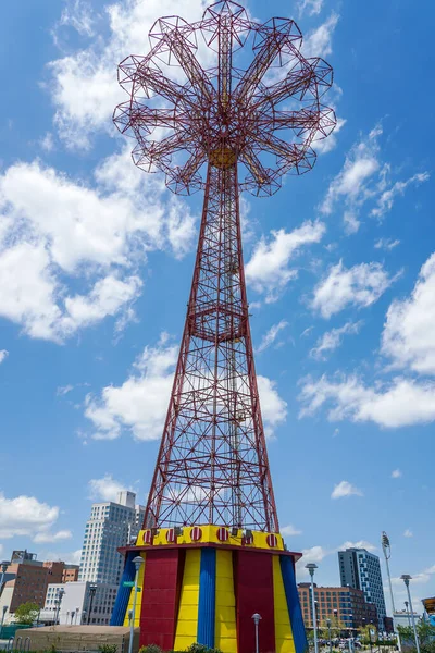 Paraşütle Atlama Kulesi Brooklyn Deki Ünlü Coney Adası Simgesi — Stok fotoğraf