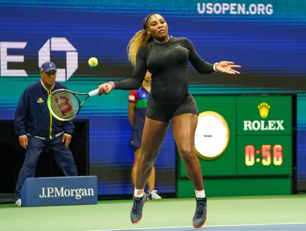 Nowy Jork Sierpnia 2019 Mistrzyni Wielkiego Szlema Serena Williams Akcji — Zdjęcie stockowe