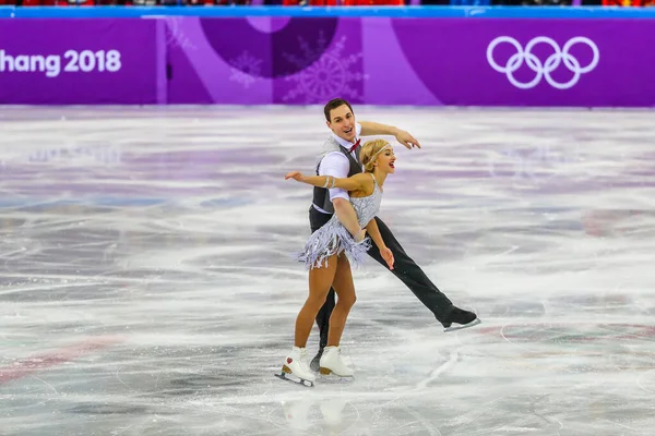 Gangneung Jižní Korea February 2018 Olympijské Mistři Aljona Savchenko Bruno — Stock fotografie