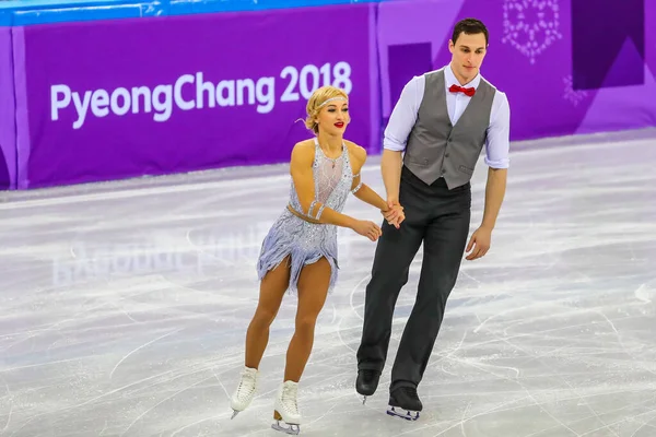 Gangneung Jižní Korea February 2018 Olympijské Mistři Aljona Savchenko Bruno — Stock fotografie