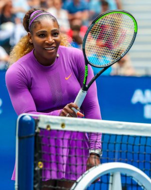 NEW YORK - 1 Eylül 2019: Grand Slam şampiyonu Serena Williams, Billie Jean King Ulusal Tenis Merkezi 'nde oynanan 2019 ABD Açık turu 16. 