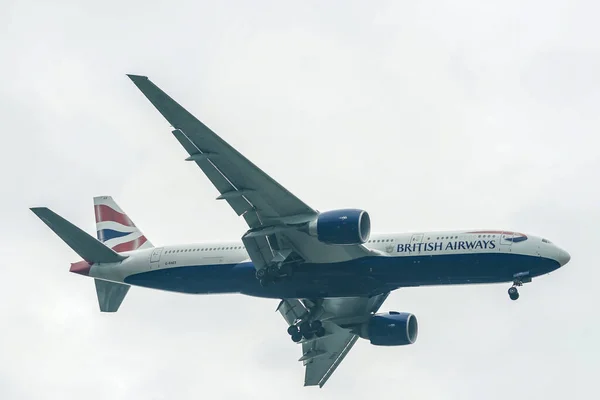 2021 영국항공 777 Jfk 공항에 착륙하기 — 스톡 사진