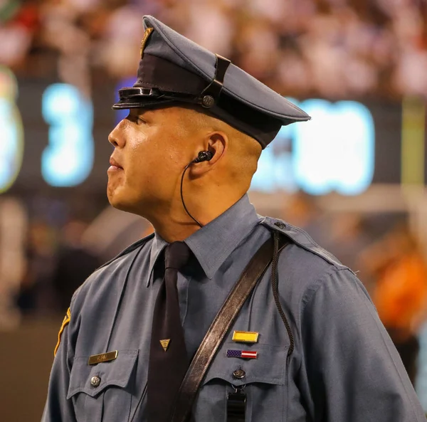 East Rutherford ニュージャージー州 2019年7月26日 ニュージャージー州警察官が試合中のセキュリティを提供 レアル マドリード対アトレティコ マドリード2019メットライフスタジアムで開催された国際チャンピオンズカップ — ストック写真