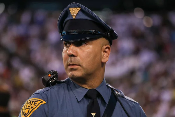 East Rutherford July 2019 New Jersey State Police Officer Provides — Stock Photo, Image