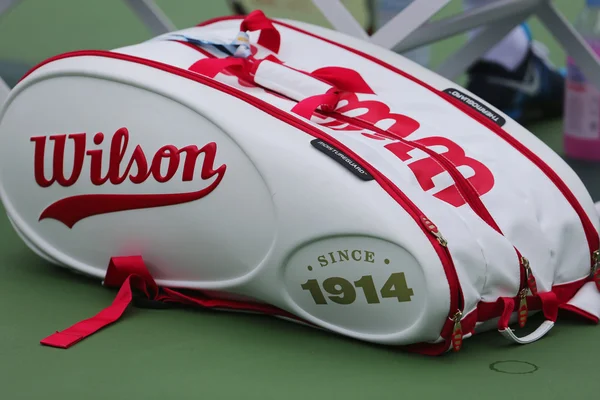 Wilson 100 лет Теннисная сумка на US Open 2014 в Billie Jean King National Tennis Center — стоковое фото