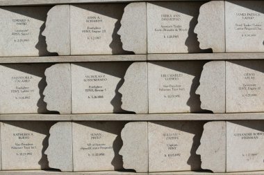 11 Eylül saldırısı sırasında öldürüldü 274 staten Adası sakinleri kartpostallar 9 11 Anıtı staten Island onur.