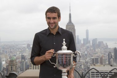 2014 marin cilic bizimle open kupa rockefeller Center rock gözlem güverte üstünde poz bize açık şampiyonu