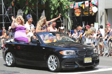 new York'ta LGBT gurur geçit katılımcılar