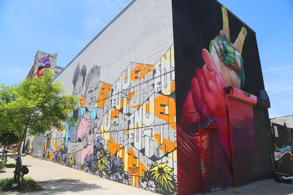 Malarstwo ścienne w wschód williamsburg Brooklyn — Zdjęcie stockowe