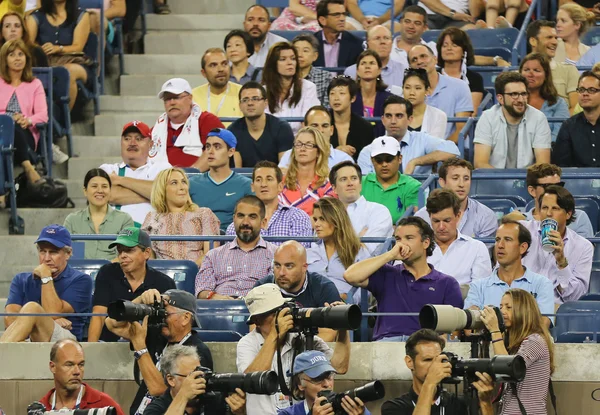 Fotógrafos profesionales en el US Open 2014 en el Billie Jean King National Tennis Center — Foto de Stock