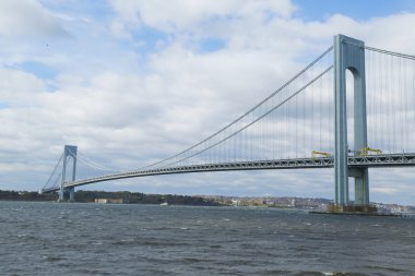 new York'ta Verrazano Köprüsü