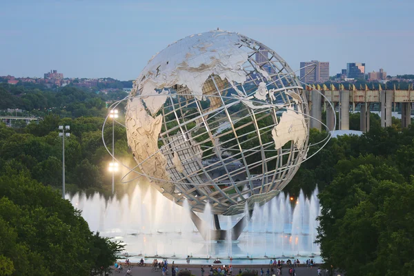 1964 new york world 's fair unisphere im Spülwiesenpark — Stockfoto