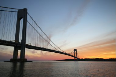 new York'ta Verrazano Köprüsü