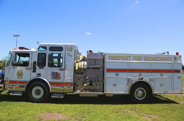 Freeport Patriot Mangueira empresa 4 caminhão de bombeiros em Long Island — Fotografia de Stock