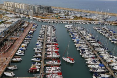 Herzliya Marina havadan görünümü