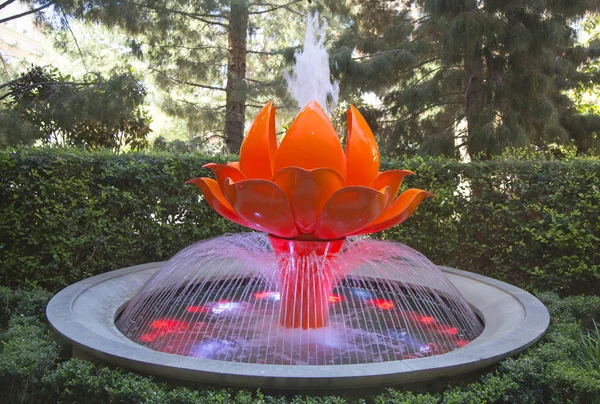Lotos fontanna w The Wynn Hotel and Casino — Zdjęcie stockowe