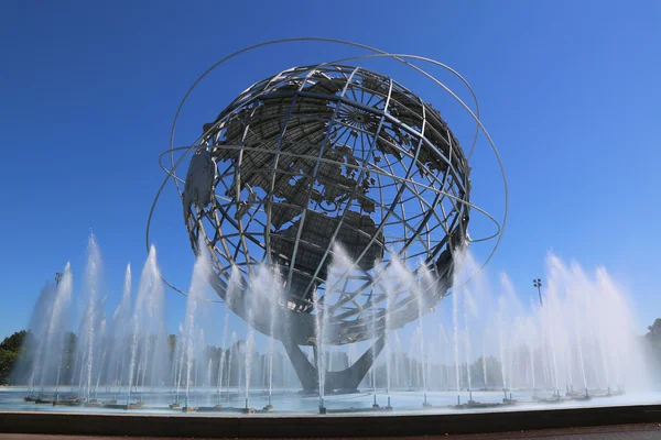 1964 new york world fair unisphere im Spülwiesenpark — Stockfoto