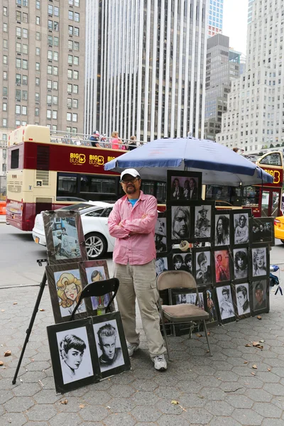 Central Park yakınındaki sokak ressam 59 sokak üzerinde — Stok fotoğraf