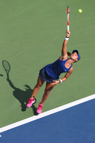 Professionele tennisspeelster Lauren Davis uit Verenigde Staten tijdens ons Open 2014 match — Stockfoto